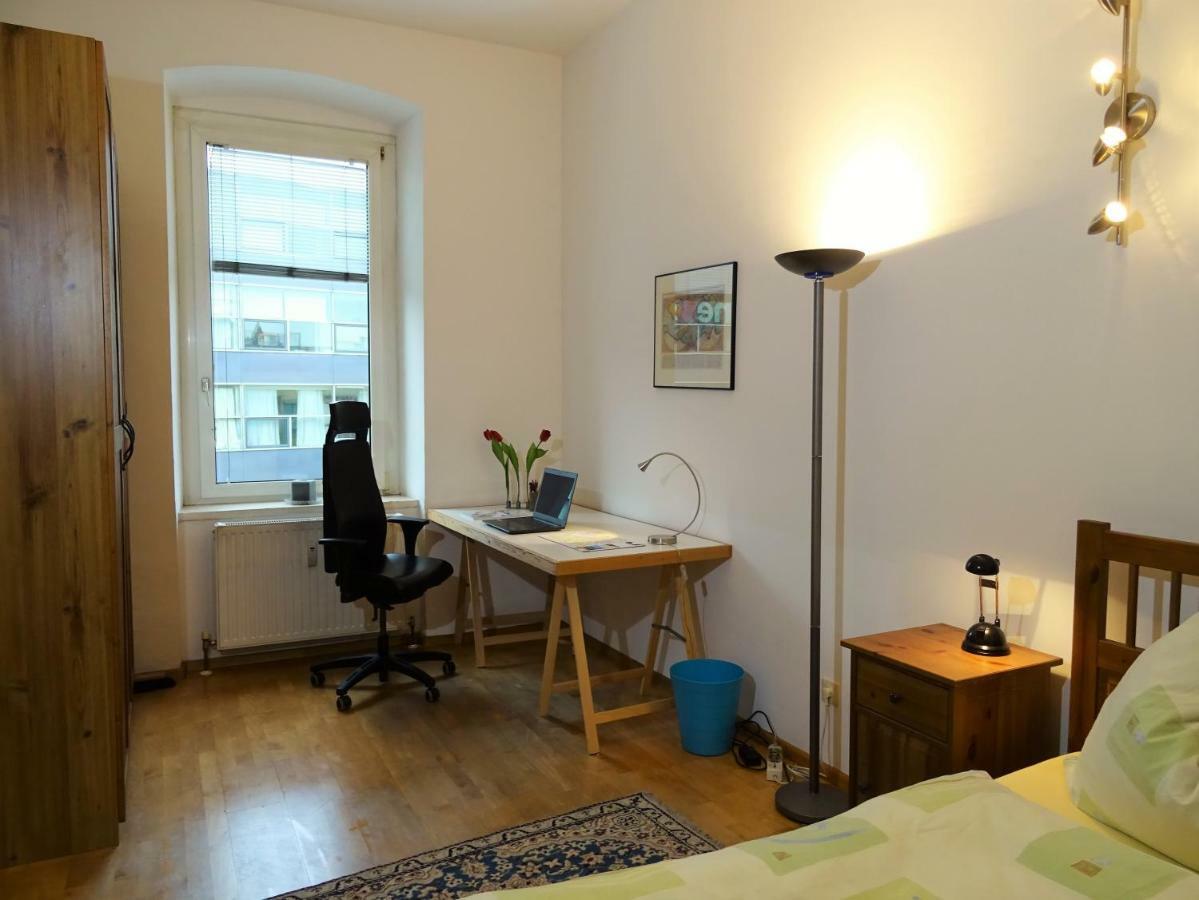 אינסברוק Charming, Central, Spacious Apartment מראה חיצוני תמונה